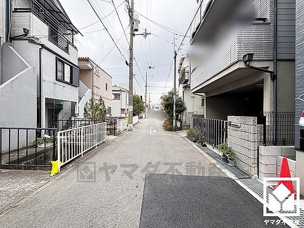 JR東海道本線「立花」駅まで徒歩約10分、阪急電鉄神戸線「武庫之荘」駅まで徒歩約18分の立地。2沿線利用可能で、毎日の通勤・通学だけでなく、休日のお出かけまで利便性に優れています。