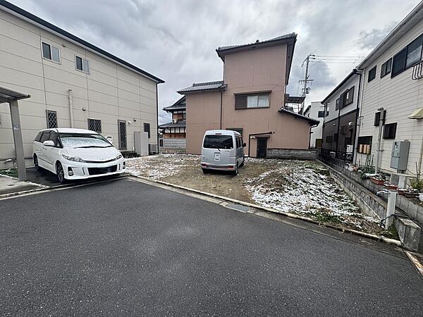 外観：327002230977