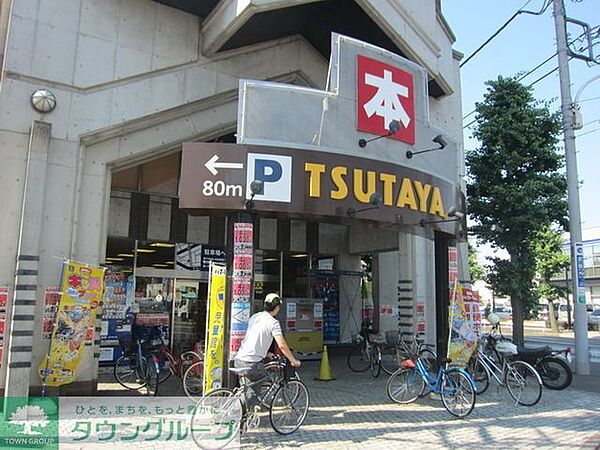 ＴＳＵＴＡＹＡ高倉店 徒歩12分。レンタルビデオ 900m