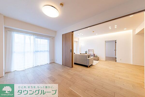 用途によって、扉でスペースを区切ることができます♪