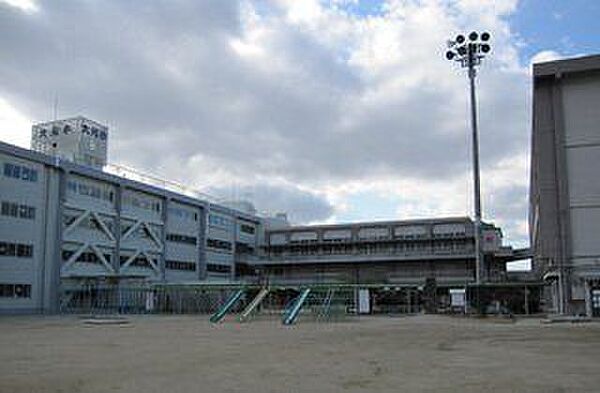 岡山市立大元小学校岡山市立大元小学校 940m