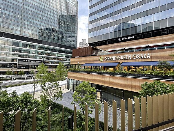 グラングリーン大阪南館