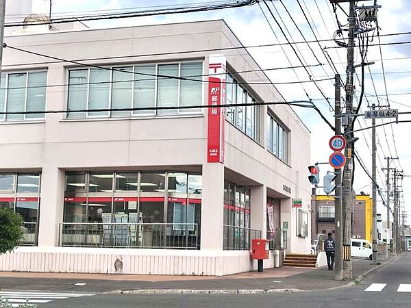 札幌北郵便局 760m