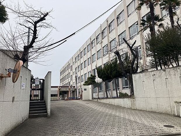 名古屋市立玉川小学校 350m