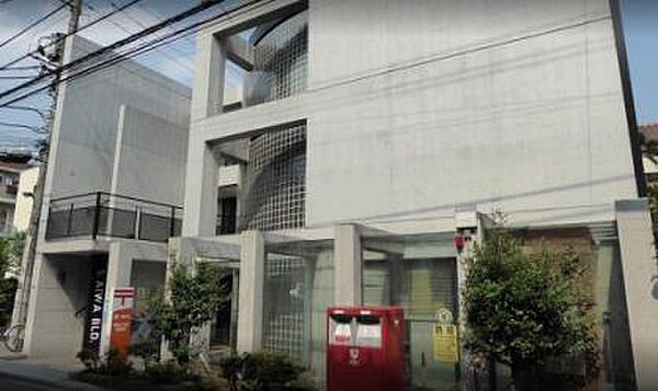 送る、貯める、備える。暮らしの全部、郵便局で。