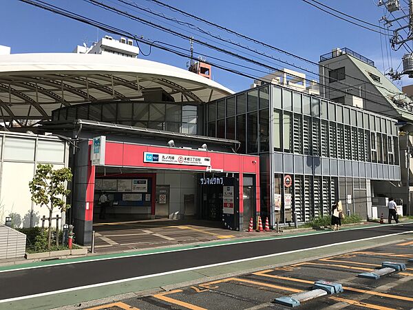 本郷三丁目駅徒歩3分の近さ。忙しい朝が助かる立地、暮らしにゆとりが生まれます