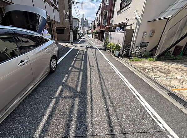 現地をご覧頂くことで、隣接した環境をしっかりとご確認頂けます。