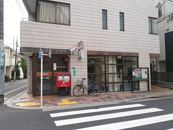 送る、貯める、備える。暮らしの全部、郵便局で。