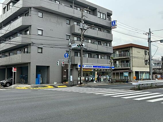 ローソン太田西...