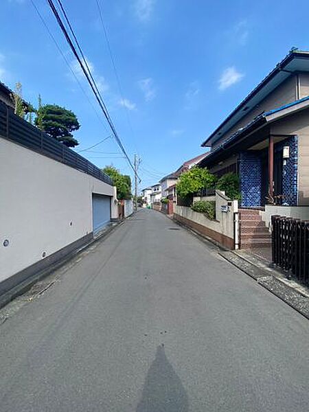 前面道路は公道5m