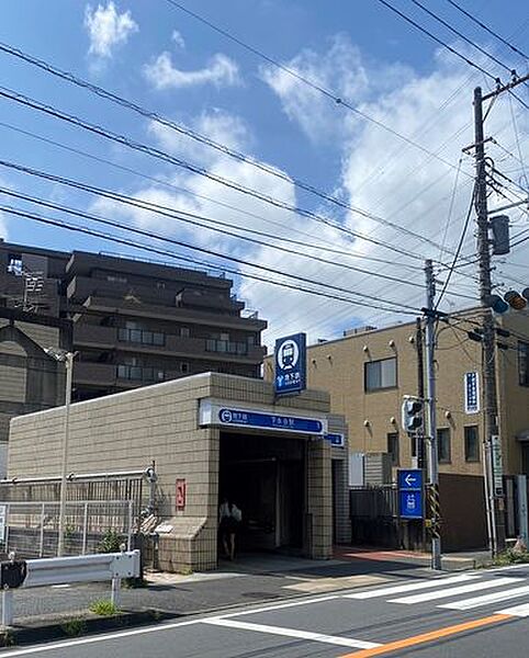 横浜市営地下鉄ブルーライン「下永谷」駅