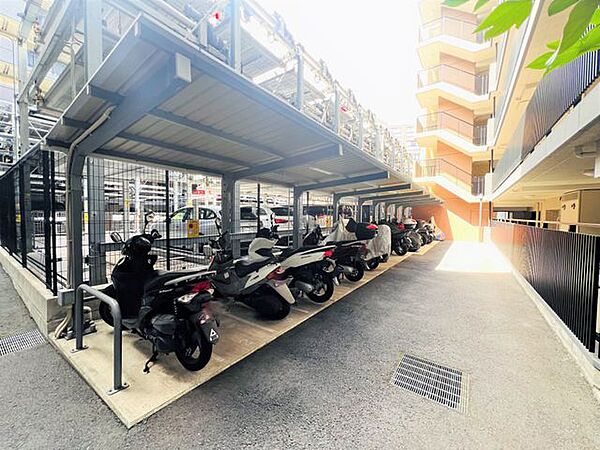 バイク置き場