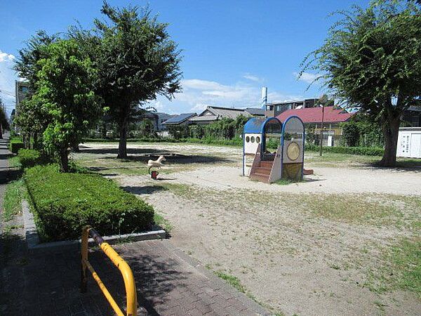 朝日日の出公園 350m