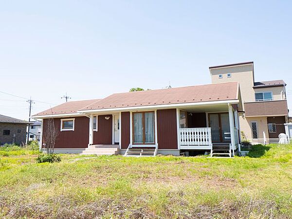 建物　東側から