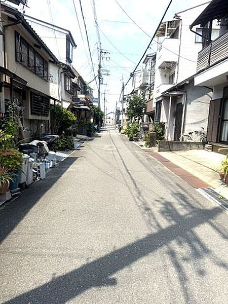 南向き道路（西方面）