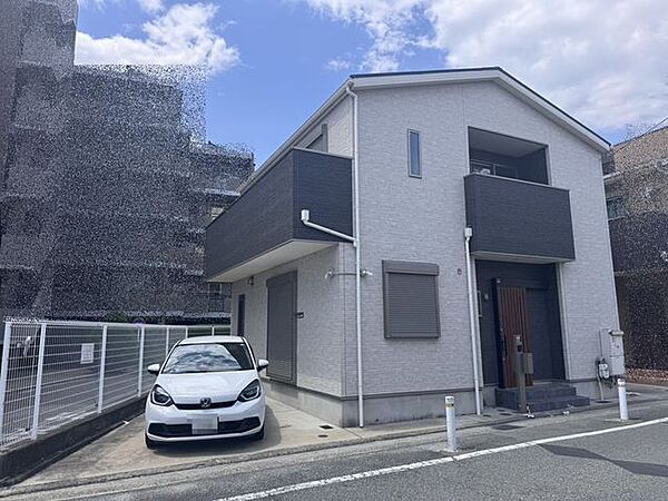 外観：328000674098