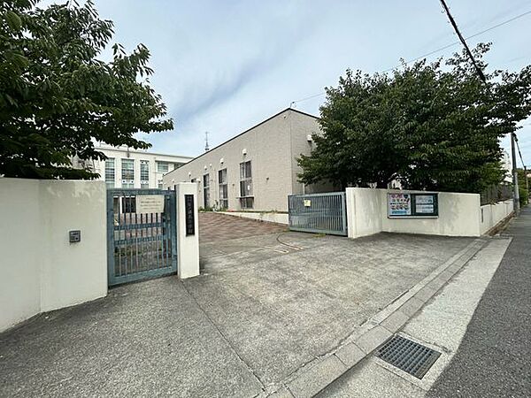 ・尼崎市立琴ノ浦高等学校まで約100m