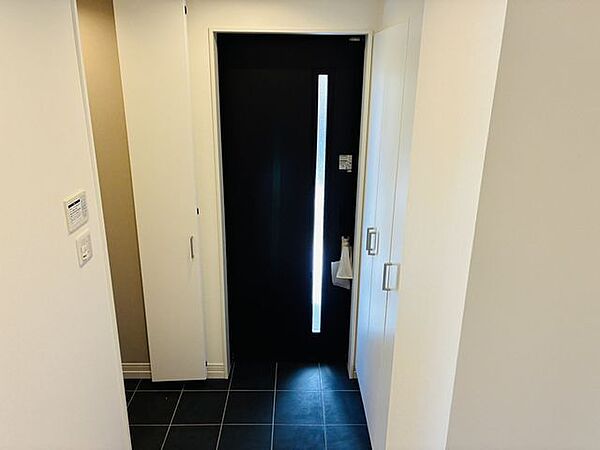 玄関を拡大表示