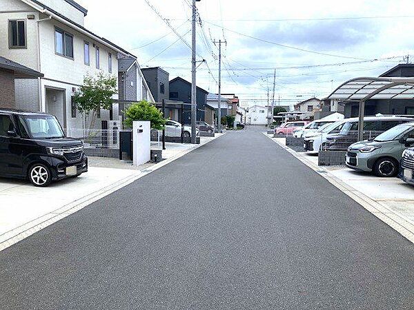 駐前面道路