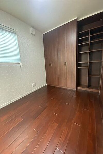 洋室収納