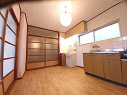 レジデンス船尾 202 2階2DKのリビング/ダイニング