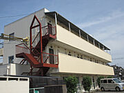 紀伊中ノ島駅より徒歩15分 3階 築40年6ヶ月の賃貸物件