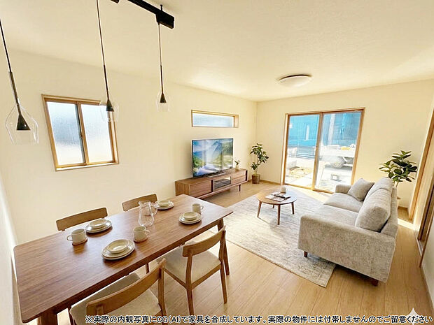 リビング家具設置イメージ。窓から自然な明るさが広がり、穏やかな時間が流れる空間。木の温もりと柔らかな色合いが調和し、心安らぐひとときを演出します