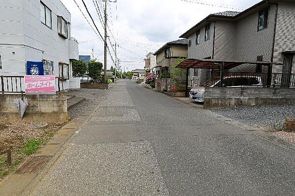 西から東へ