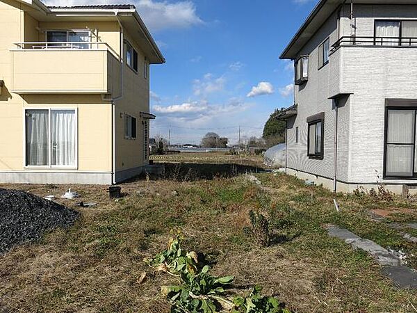 敷地延長部分（南から北へ）
