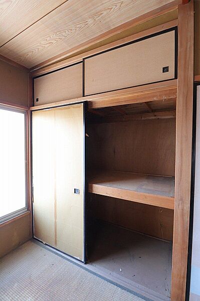 2F　和室・収納