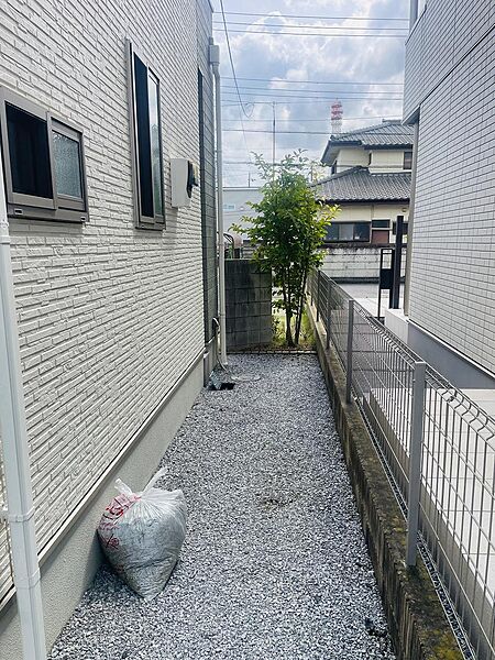 建物側面