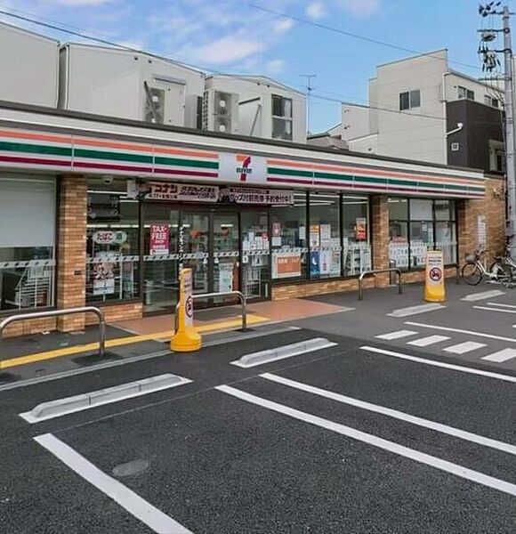 セブンイレブン大阪橘1丁目店　徒歩６分