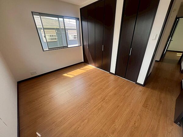 全居室二面以上採光があります