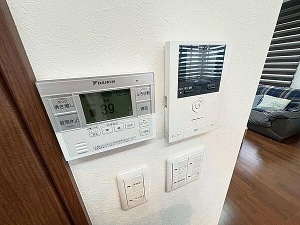 カメラ付きモニターホンです♪
