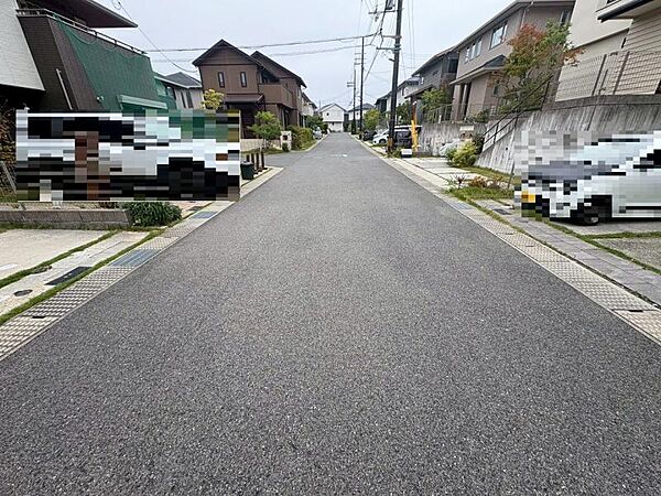 車通りが少なく、静かで安心して暮らせる環境です♪