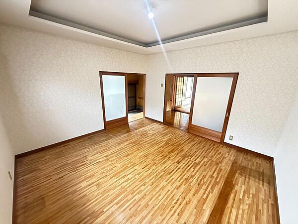 玄関横にございますので、応接間としても利用できます♪
