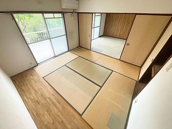仕事や趣味のスペースとしても活用できる、多用途に使える部屋。