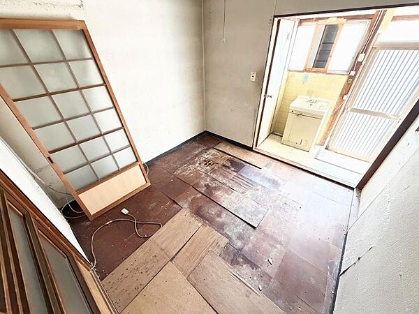 食事スペースとしてもご活用できます♪