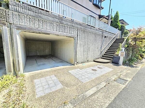 お車は2台駐車可能です♪