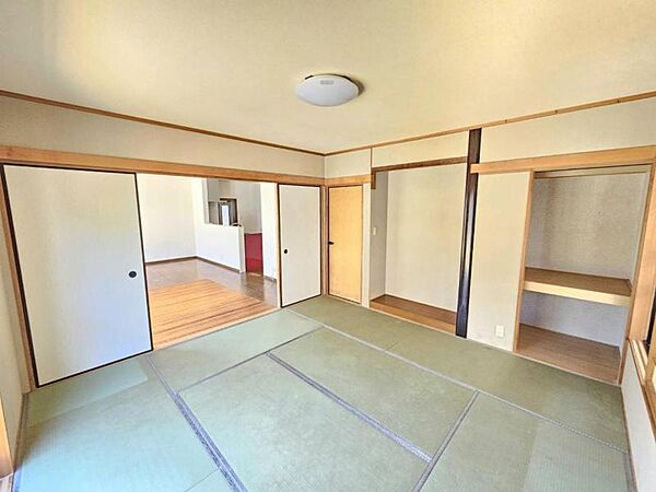 お昼寝場所としても最適です♪
