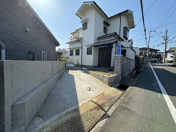 敷地面積は約36.31坪、建物面積は約27.8坪ございます！