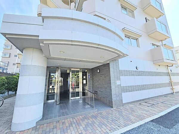 エントランス部分です♪