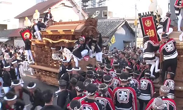 祭りが目の前で見れます♪