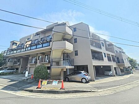 サンライズマンション・ドムス和泉砂川B棟203号室のご紹介です♪