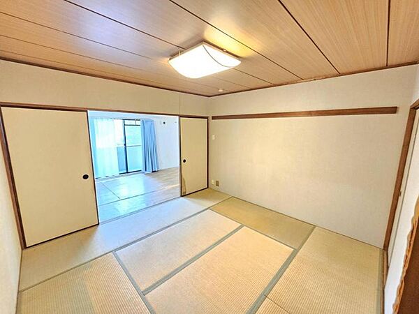 お昼寝場所としても最適です♪