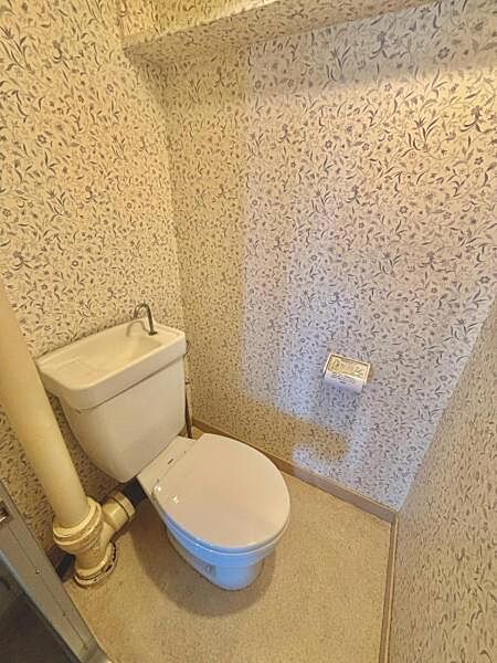 ゆったりとした空間が特徴のトイレです！
