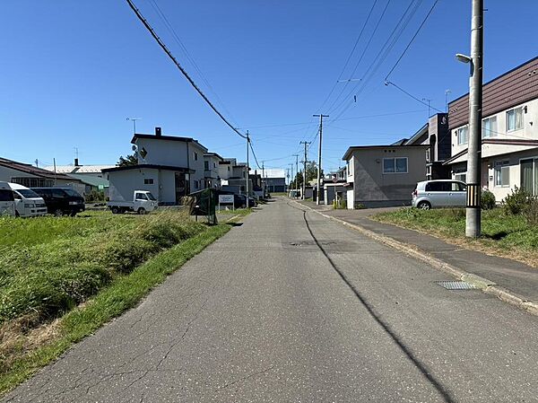 ◆道路（北側公道幅員8ｍ間口15.890ｍ）