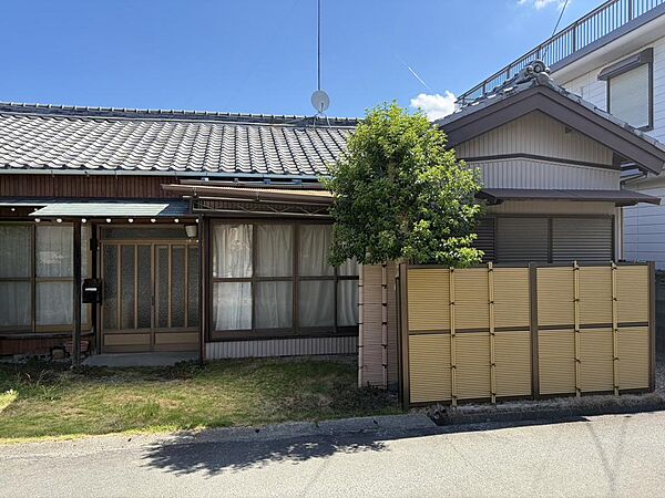 外観：322000646827