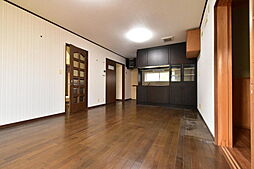 丹波篠山市住吉台　別荘使用のため室内綺麗 5SLDKのリビング/ダイニング