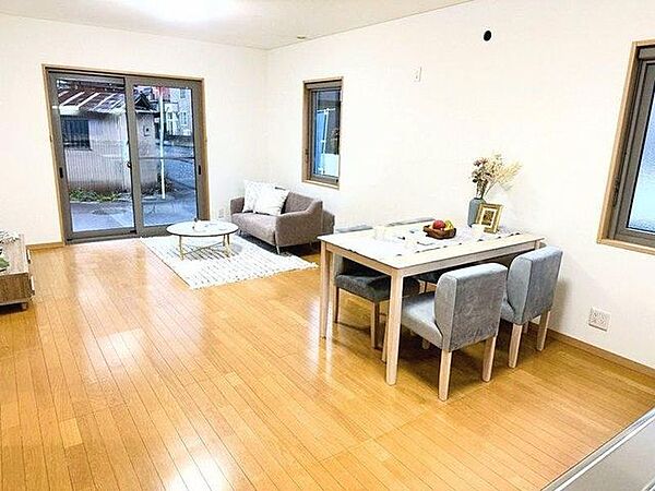 townhouse 青森県青森市千刈１丁目
地図を見る